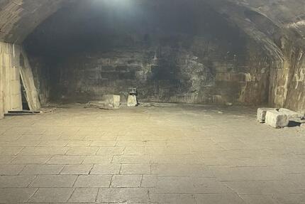 Großer Lagerraum Gewölbekeller zimmer