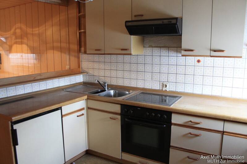 Mehrfamilienhaus, Wohnhaus Eppingen Rohrbach - 7 Zimmer, 250 m&sup2;, 230.000&euro; | Angebot:26671772