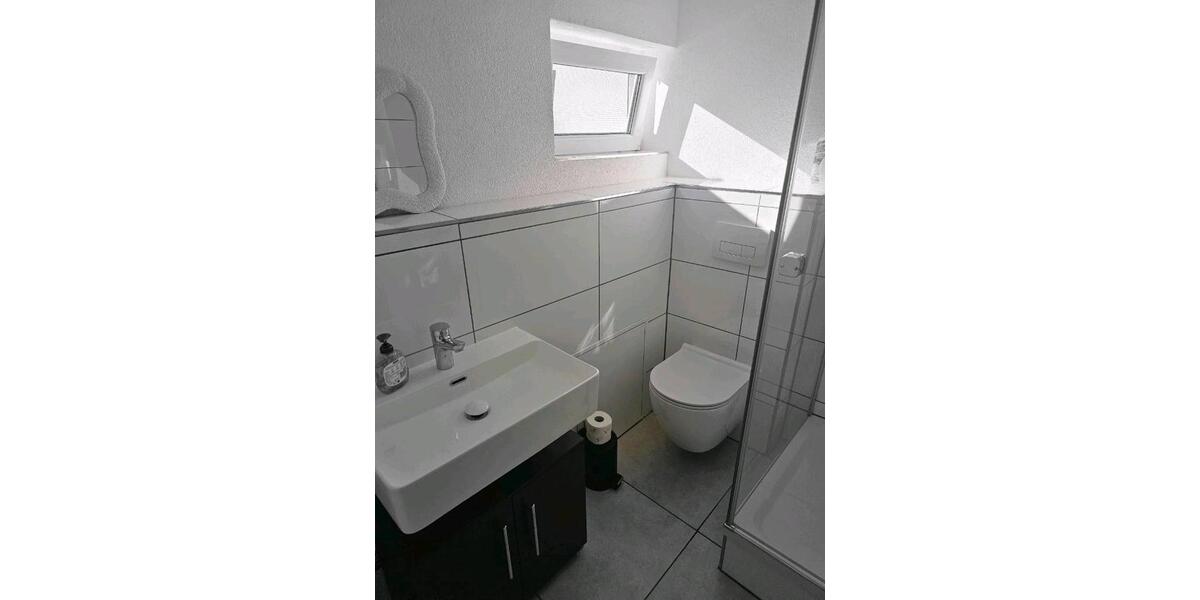Reihenhaus Massenbachhausen - 3 Zimmer, 120 m&sup2;, 1.400&euro; | Angebot:26401960