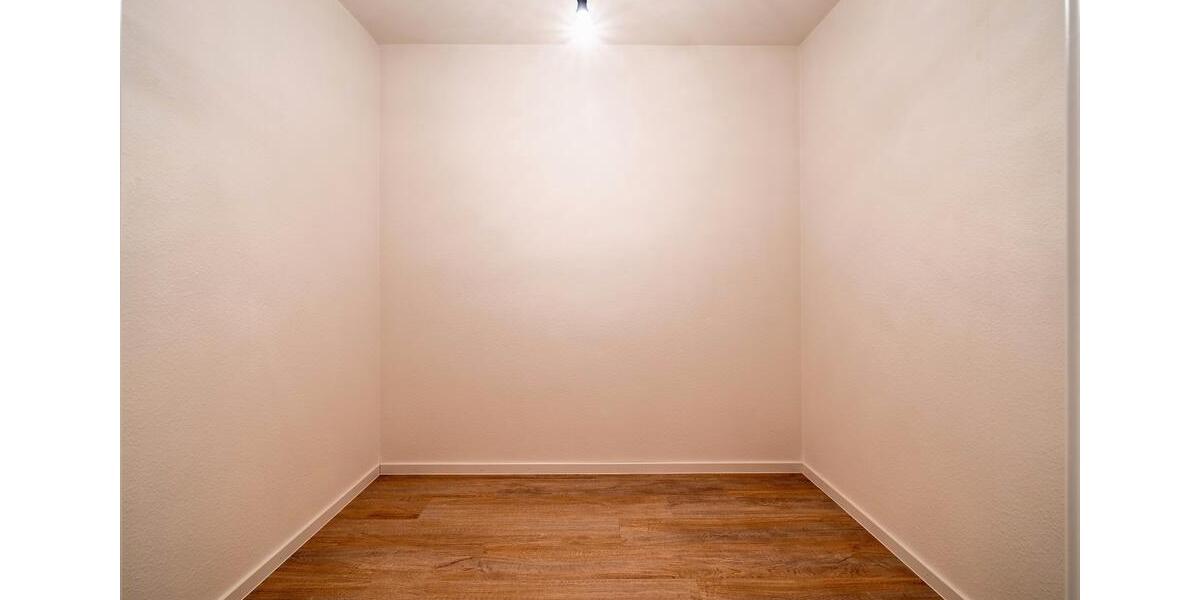 Reihenhaus Bad Friedrichshall - 4.5 Zimmer, 138 m&sup2;, 1.950&euro; | Angebot:26490984
