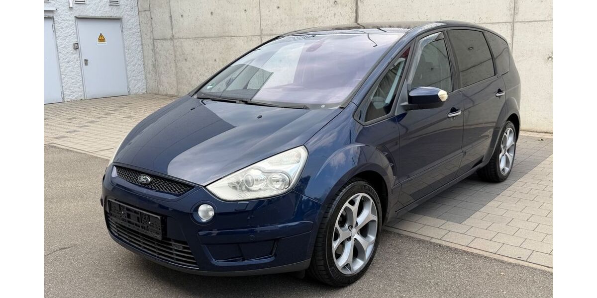 Ford S-Max 158.000 km 5.850 &euro; Backnang 71522
