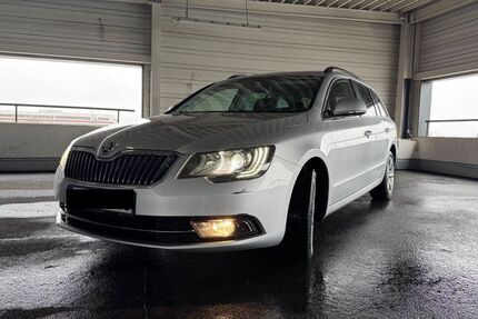 Skoda Superb 144.800 km 11.700 &euro; Erlenbach 74235