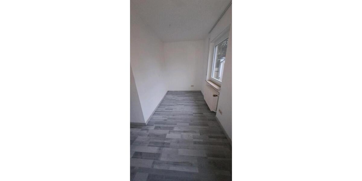 Erdgeschoßwohnung Lauffen am Neckar - 2.5 Zimmer, 56 m&sup2;, 980&euro; | Angebot:25432130