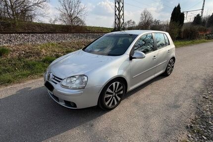 VW Golf 267.500 km 2.400 &euro; Eppingen 75031