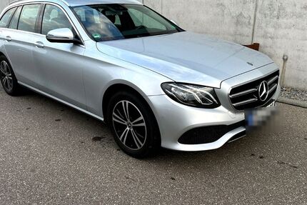 Mercedes-Benz E 220 90.800 km 22.500 &euro; Langenbrettach 74243