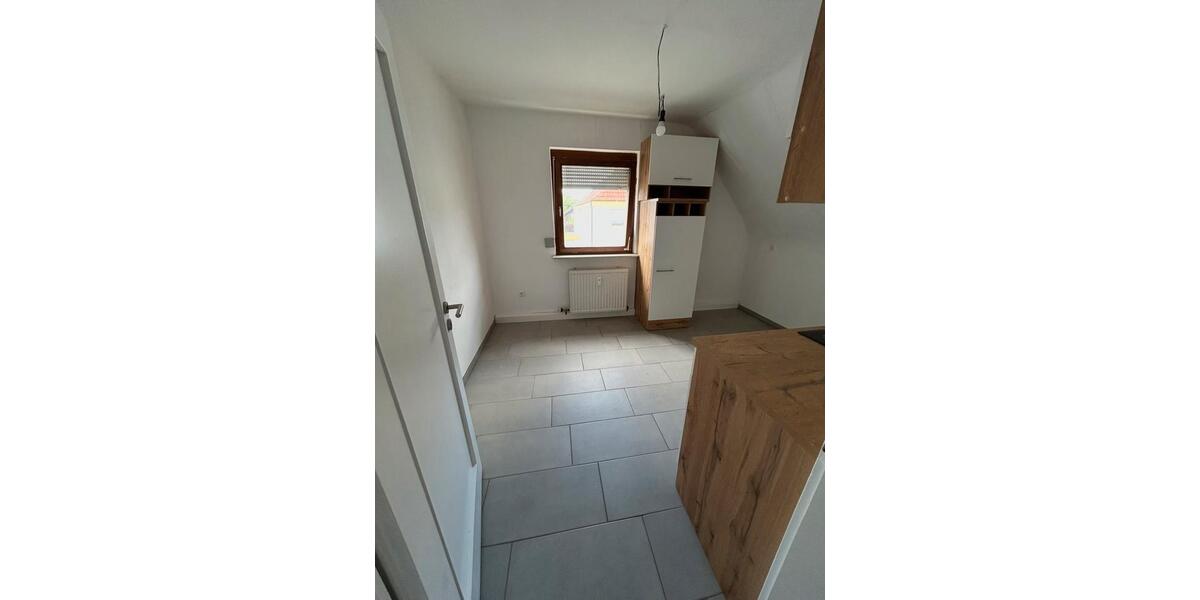 Dachgeschoßwohnung Neckarsulm - 3 Zimmer, 60 m&sup2;, 820&euro; | Angebot:25171972