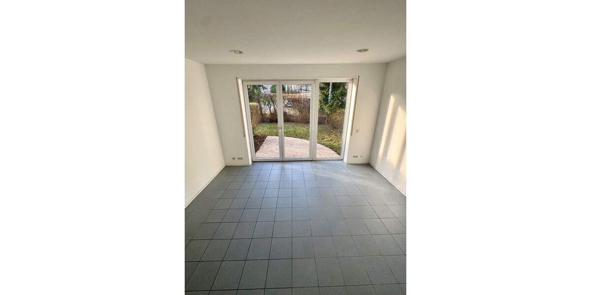 GERADLINIG: MODERNES, LOFTARTIGES HAUS MIT ZWEI STELLPLÄTZEN! 3 zimmer