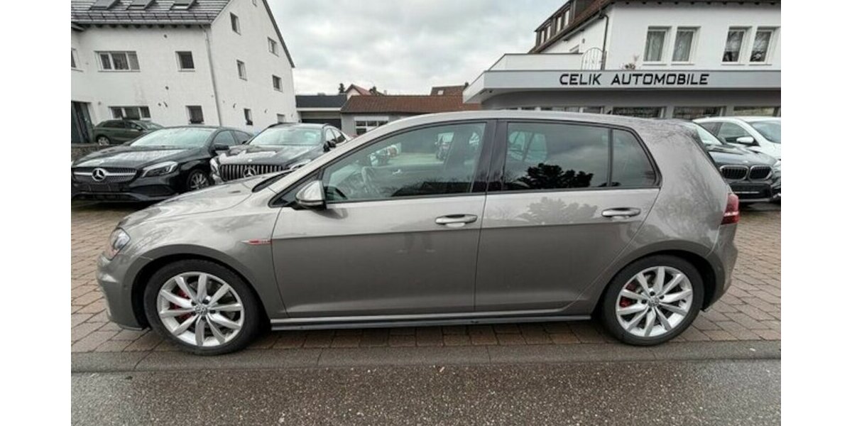 VW Golf VII Lim. GTI BMT Kamera ABT 300 PS 198.000 km 12.490 &euro; Neckarsulm 74172