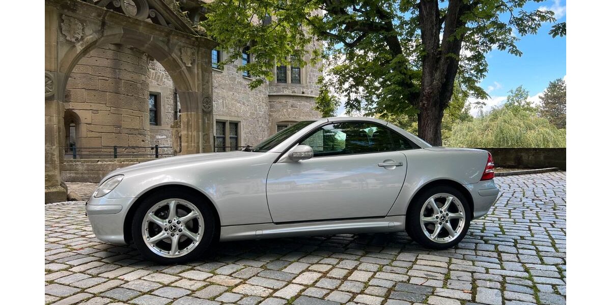 Mercedes-Benz SLK 200 91.000 km 10.500 &euro; Untereisesheim 74257