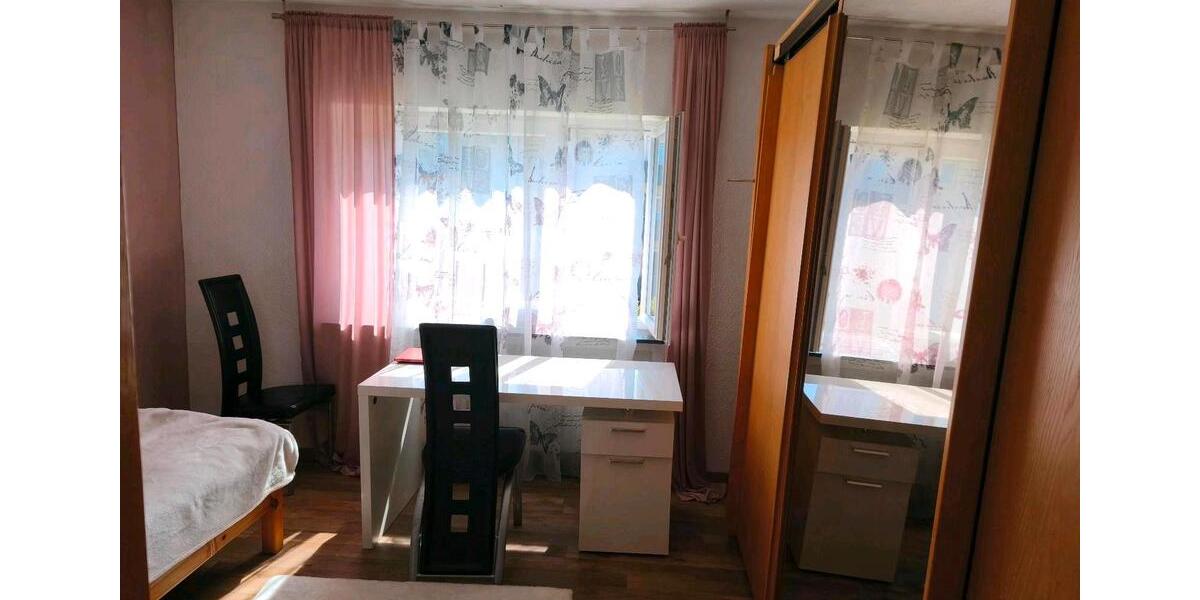 Etagenwohnung Backnang - 3.5 Zimmer, 67 m&sup2;, 269.000&euro; | Angebot:26876975