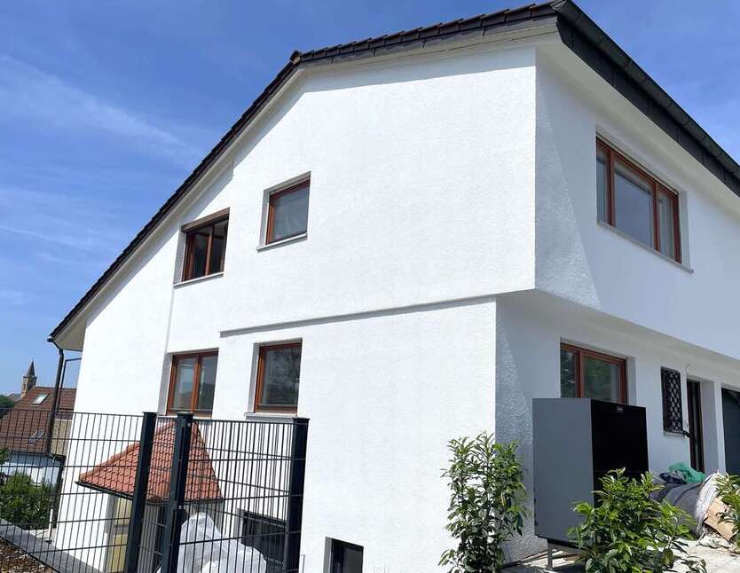 Haus zum Mieten in Leingarten 1.931 € 154.42 m²