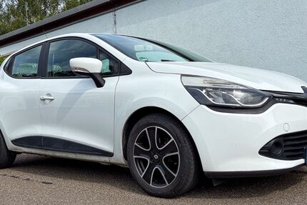 Renault Clio 154.629 km 4.399 &euro; Brackenheim 74336