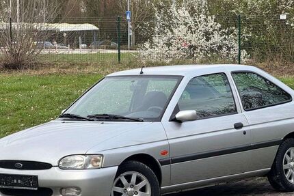 Ford Escort 110.000 km 2.500 € Murr 71711