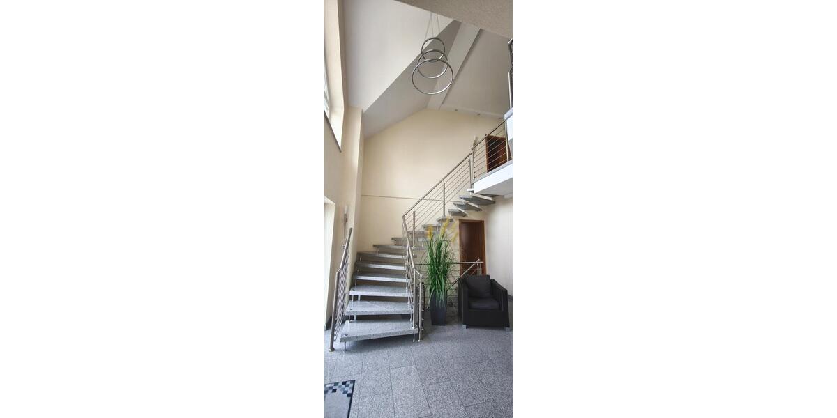 Einfamilienhaus Neuenstadt am Kocher - 8 Zimmer, 215 m&sup2;, 749.000&euro; | Angebot:27126039