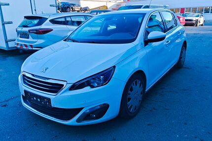 Peugeot 308 153.000 km 4.600 &euro; Mosbach 74821