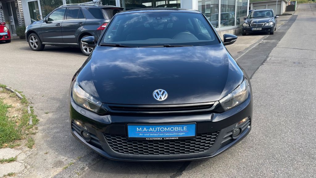 VW Scirocco 148.000 km 5.900 &euro; Marbach am Neckar 71672