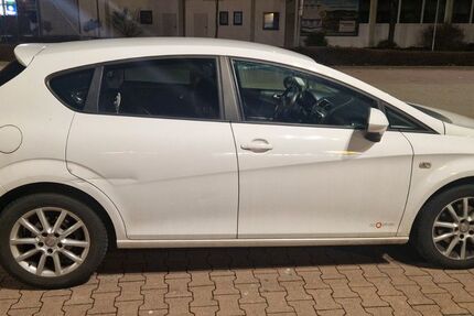Seat Leon 125.000 km 4.350 &euro; Nordheim 74226