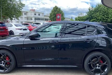 Alfa Romeo Stelvio 47.177 km 43.990 &euro; Asperg 71679