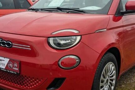 Fiat 500e 5.000 km 25.490 &euro; Sinsheim 74889