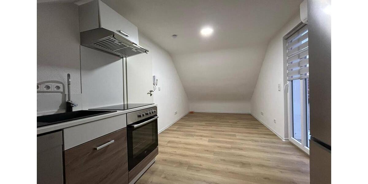Dachgeschoßwohnung Heilbronn Kernstadt - 3 Zimmer, 74 m&sup2;, 750&euro; | Angebot:26683042