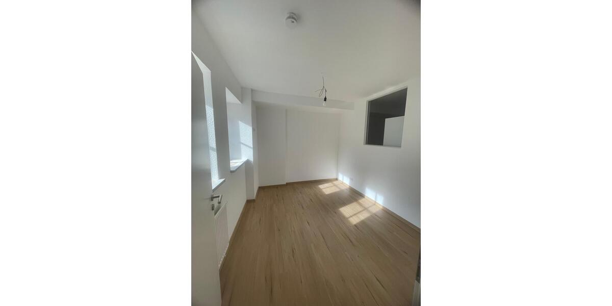 Etagenwohnung Mosbach - 2.5 Zimmer, 60 m&sup2;, 900&euro; | Angebot:26289277