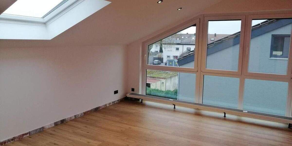 Etagenwohnung Heilbronn Kirchhausen - 3 Zimmer, 82 m&sup2;, 990&euro; | Angebot:24401594
