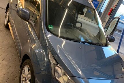 Ford Tourneo Connect 35.700 km 21.500 € Nordheim 74226