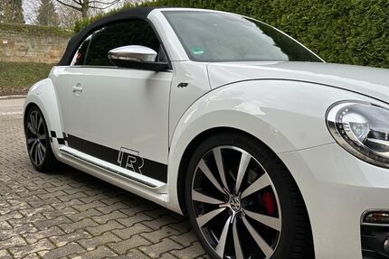 VW Beetle 66.400 km 21.999 &euro; Kürnbach 75057