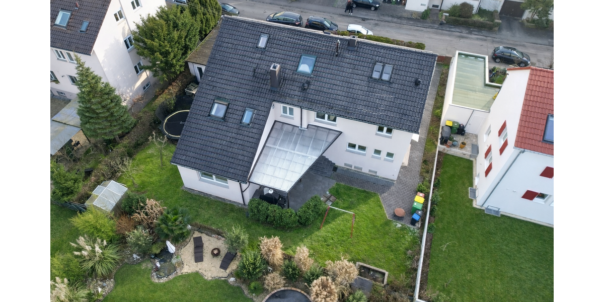 Einfamilienhaus Ludwigsburg Oßweil - 8 Zimmer, 255 m&sup2;, 1.390.000&euro; | Angebot:24775616