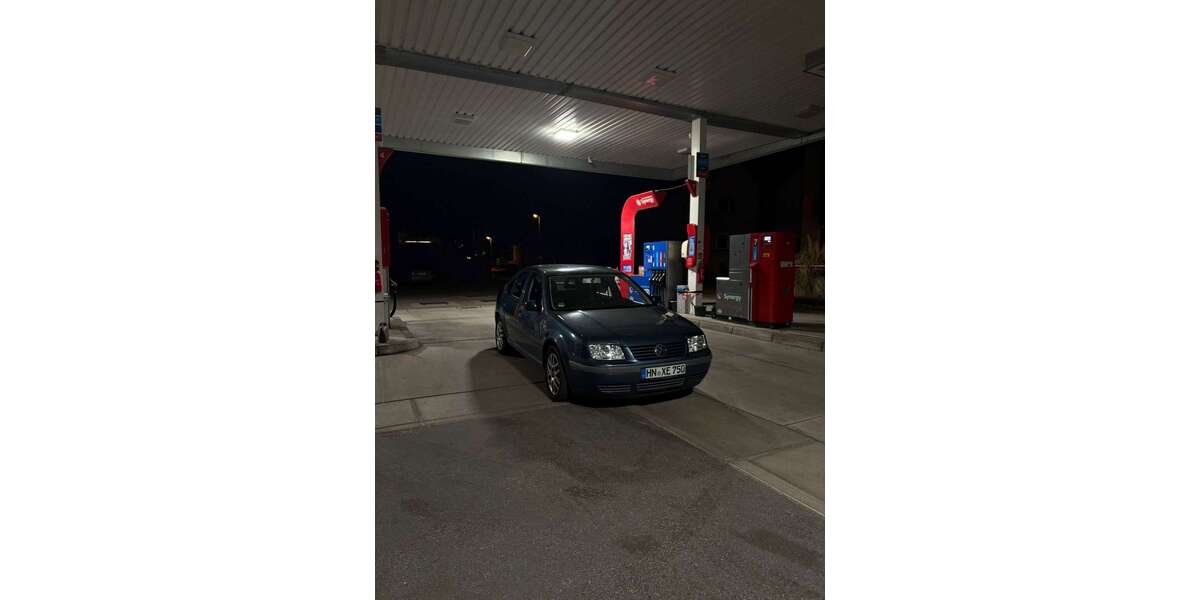 VW Bora 156.000 km 2.399 &euro; Obersulm 74182