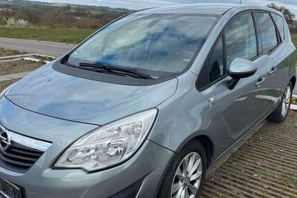 Opel Meriva 190.000 km 2.890 &euro; Öhringen 74613