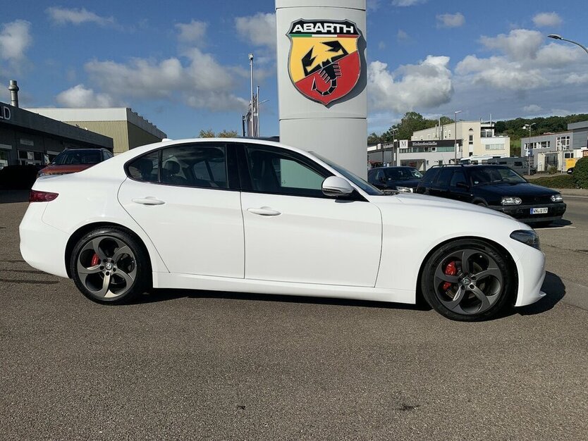 Giulia Super