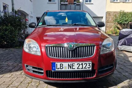Skoda Fabia 102.000 km 5.300 € Ludwigsburg 71636