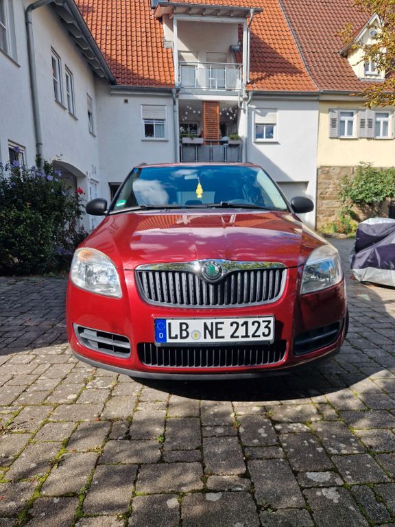 Skoda Fabia 102.000 km 5.300 € Ludwigsburg 71636