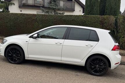 VW Golf 97.000 km 14.999 &euro; Heilbronn 74078