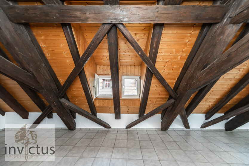 Ein Altbaujuwel in der Stadtmauer – Wohnen mit Geschichte und Komfort in Bad Wimpfen 6 zimmer