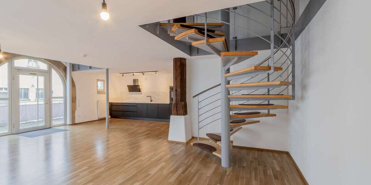 Etagenwohnung Bönnigheim - 2 Zimmer, 107 m&sup2;, 1.180&euro; | Angebot:25106882