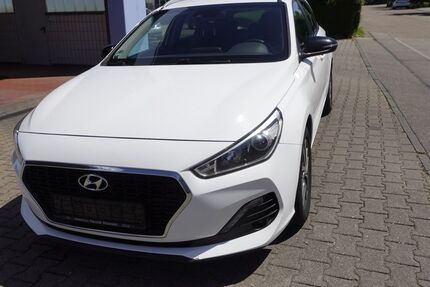 Hyundai i30 251.687 km 6.650 &euro; Talheim 74388