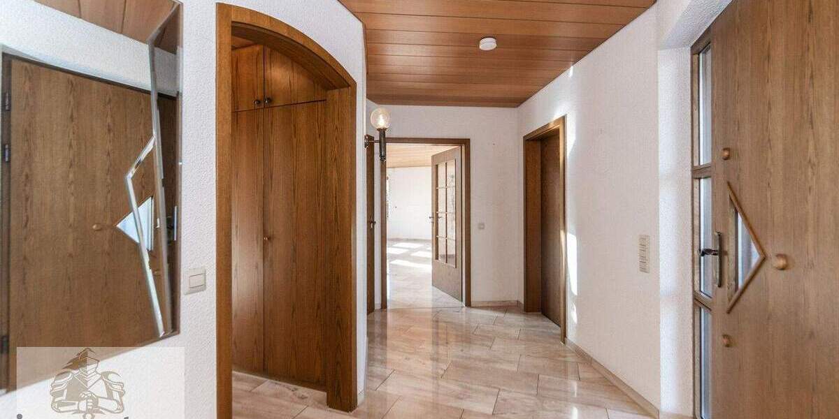 Einfamilienhaus Neckarsulm - 5 Zimmer, 146 m&sup2;, 599.000&euro; | Angebot:24778572