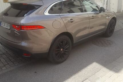 Jaguar F-Pace 146.000 km 14.900 &euro; Besigheim 74354