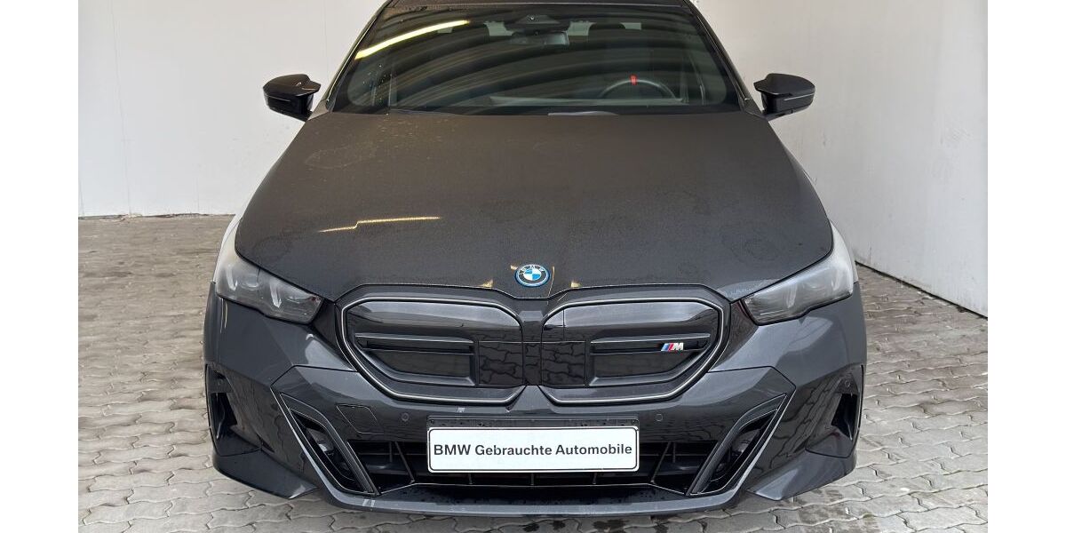 BMW i5 24.920 km 66.490 &euro; Heilbronn 74076