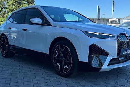 BMW iX 11.140 km 67.900 &euro; Vaihingen / Enz 71665