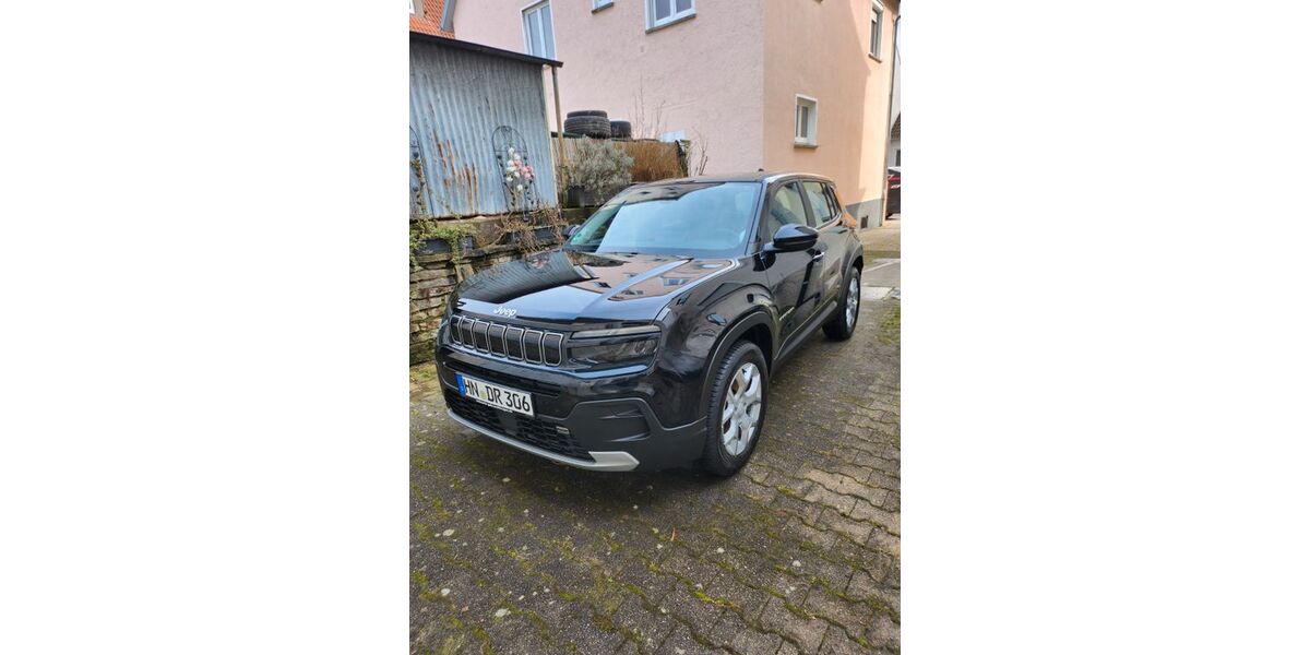 Jeep Avenger 15.726 km 17.900 &euro; Neuenstadt am Kocher 74196