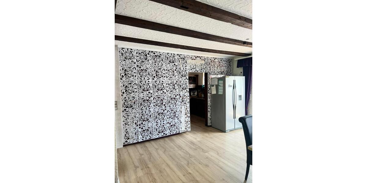 Maisonettenwohnung Kirchardt - 6 Zimmer, 170 m&sup2;, 1.300&euro; | Angebot:26664676