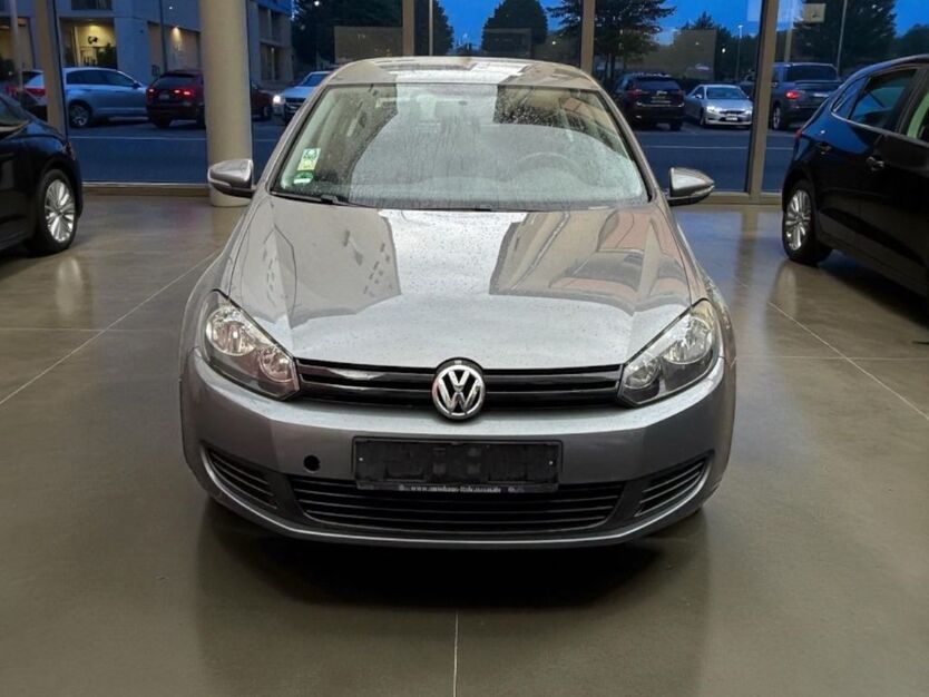 VW Golf 181.353 km 4.500 € Heilbronn 74076