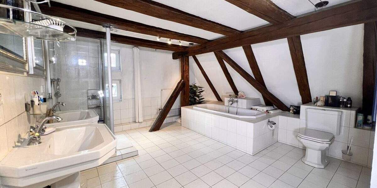 Mehrfamilienhaus, Wohnhaus Weinsberg / Wimmental Wimmental - 8 Zimmer, 277 m&sup2;, 800.000&euro; | Angebot:23171812