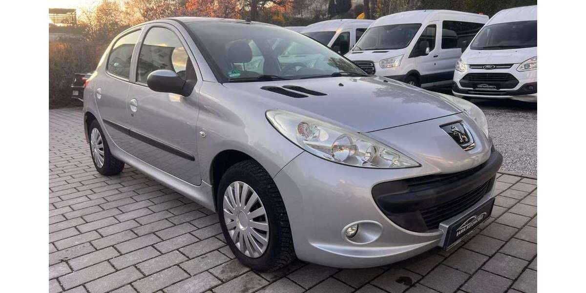 Peugeot 206 80.000 km 3.950 &euro; Ludwigsburg 71642