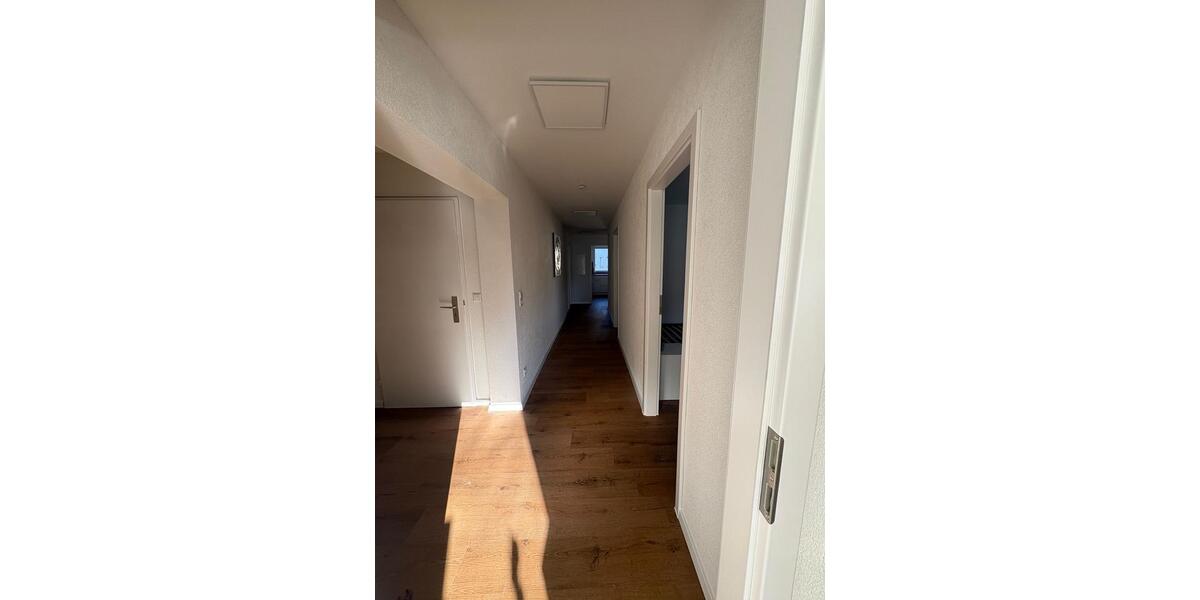 Etagenwohnung Hardthausen am Kocher - 5 Zimmer, 116 m&sup2;, 450&euro; | Angebot:26578991