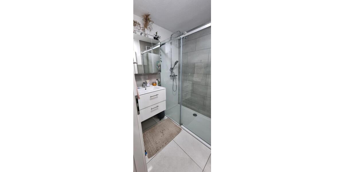 Erdgeschoßwohnung Sachsenheim - 3 Zimmer, 75 m&sup2;, 325.000&euro; | Angebot:24836038