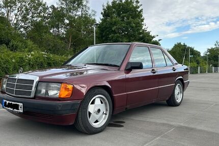 Mercedes-Benz 190 179.031 km 8.000 &euro; Lauffen a.N 74348